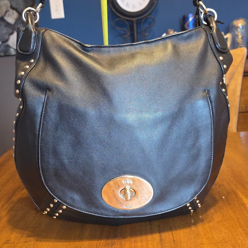 Coach Circle Hobo Circle  Studded Bag - Picture 2 of 16